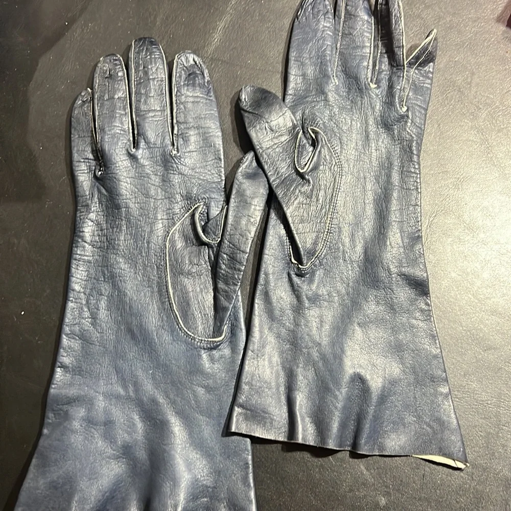Vintage leather gloves, “Jean Atkins” navy lamb skin - Picture 4 of 7